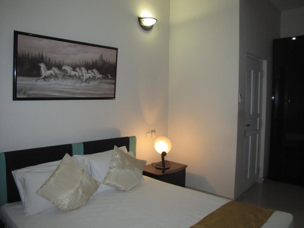 Whitehouse Residencies Colombo